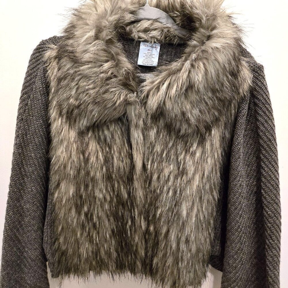 Kate Landry Faux Fur Collar Cropped Cape Knit Sleeves Gray Size M Acrylic & Wool - Picture 2 of 13
